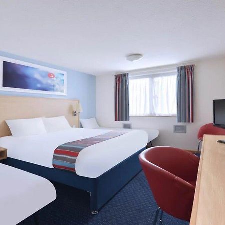 Travelodge Bristol Severn View M48 Elberton Exterior photo